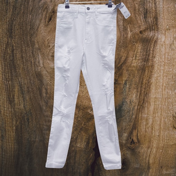 Women's Hollister White Distressed Ultra High-Rise Jean Legging 3R 26W/28L NWT - Picture 3 of 13